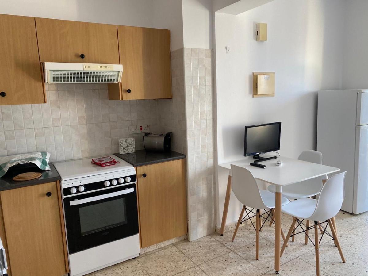 Orphanides Latchi Apartment Полис Екстериор снимка